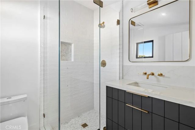700 Iris, Corona Del Mar, CA 92625