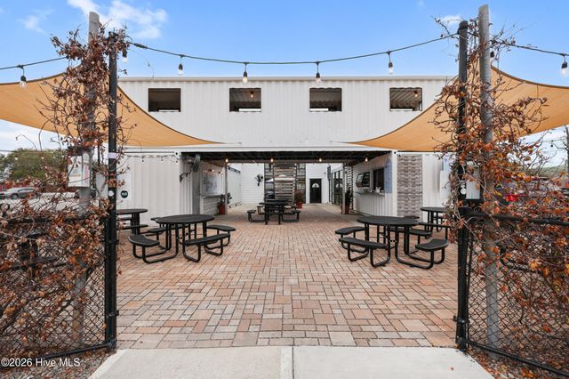 1416 Dock Street, Wilmington, NC 28401