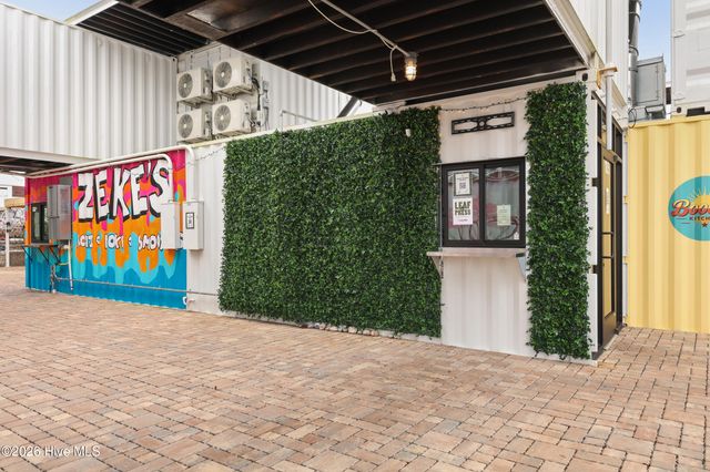 1416 Dock Street, Wilmington, NC 28401