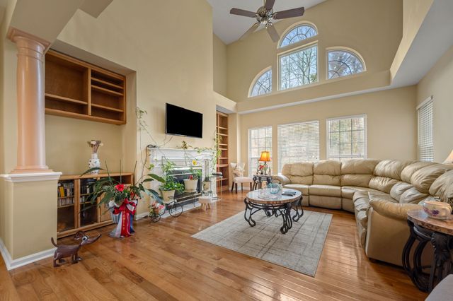 308 Stone Heath Ct, Nashville, TN 37211