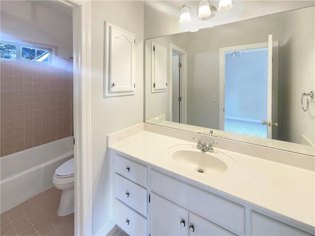 1961 Fields Pond Drive, Marietta, GA 30068