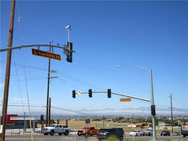19968 Bear Valley Road, Apple Valley, CA 92308