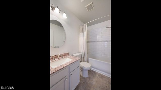 7 Quail Brook Court Condo, Bedminster Twp., NJ 07921