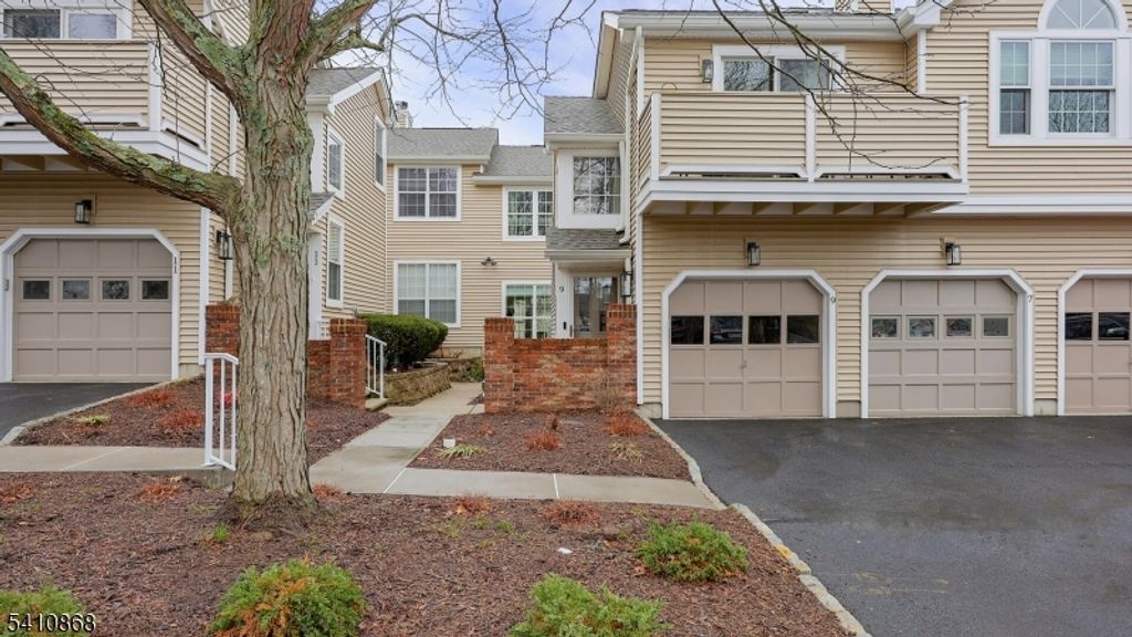 7 Quail Brook Court Condo, Bedminster Twp., NJ 07921