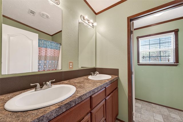 9820 Oberrender Road, Needville, TX 77461