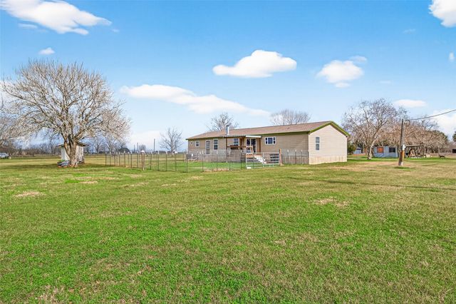9820 Oberrender Road, Needville, TX 77461