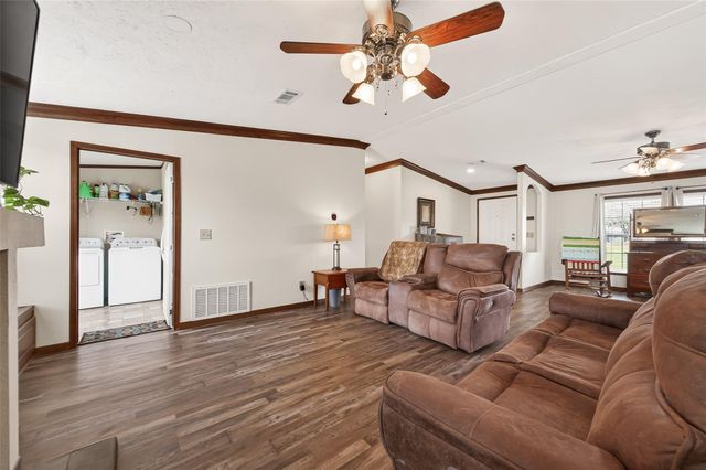 9820 Oberrender Road, Needville, TX 77461