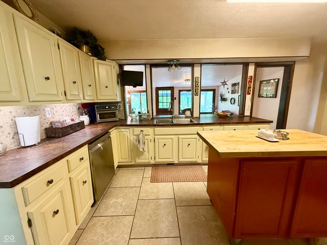 1311 Stafford Road, Plainfield, IN 46168