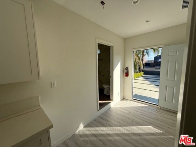 1413 N Avon Street, Burbank, CA 91505