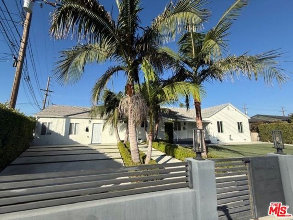 1413 N Avon Street, Burbank, CA 91505