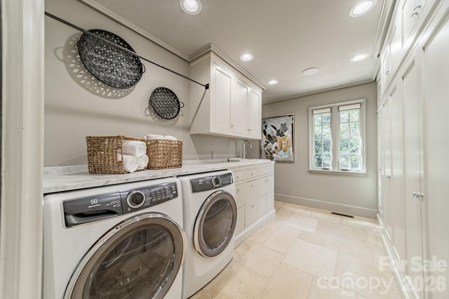 1201 Marlwood Terrace, Charlotte, NC 28209