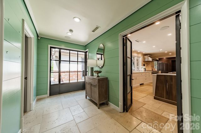 1201 Marlwood Terrace, Charlotte, NC 28209