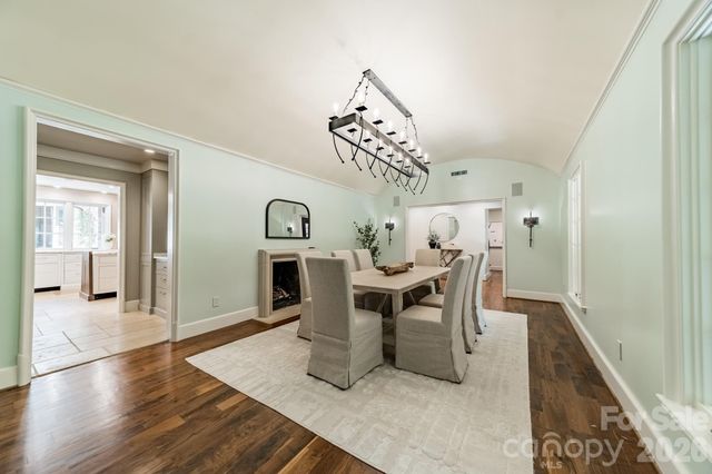 1201 Marlwood Terrace, Charlotte, NC 28209