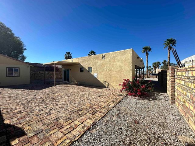 13727 E 49 St, Yuma, AZ 85367
