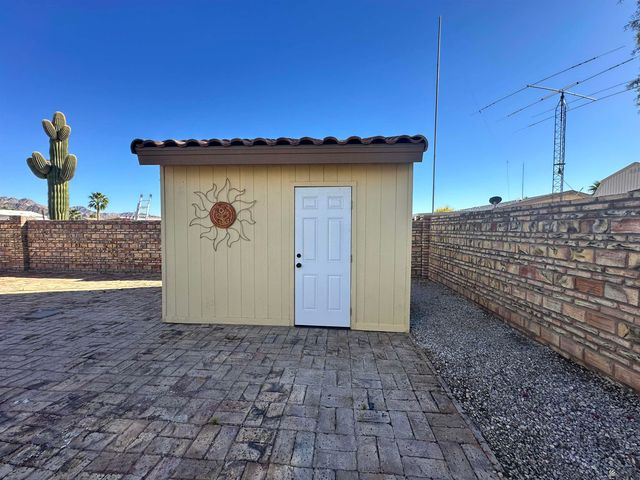 13727 E 49 St, Yuma, AZ 85367