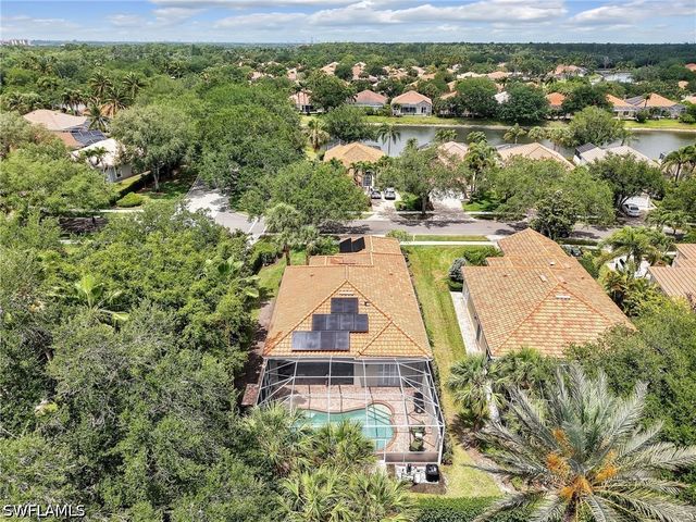 5902 Bermuda LN, Naples, FL 34119