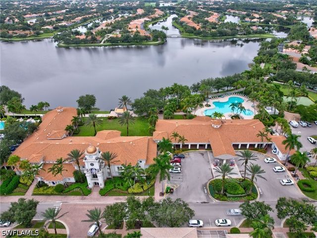 5902 Bermuda LN, Naples, FL 34119