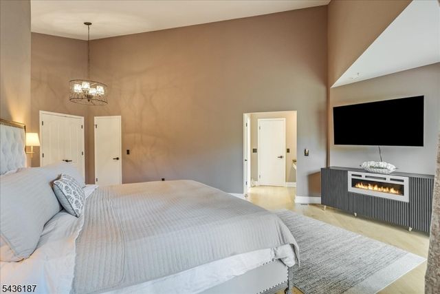 35 Indian Run, Watchung Boro, NJ 07069
