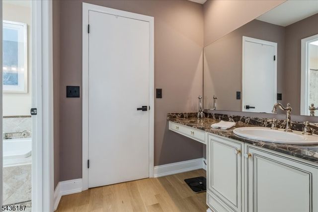 35 Indian Run, Watchung Boro, NJ 07069
