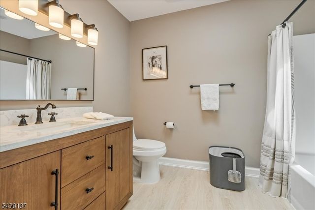 35 Indian Run, Watchung Boro, NJ 07069