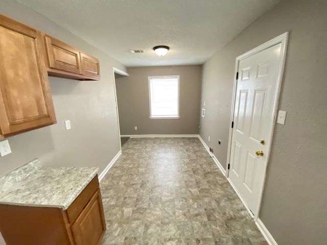 2581 CALLIE RD, Memphis, TN 38127