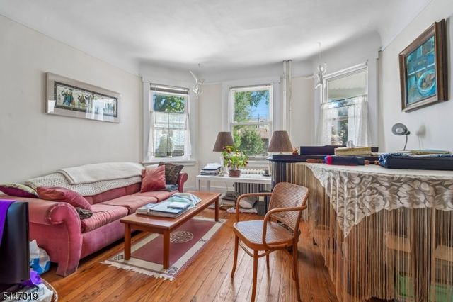 24 Franklin Ave, Maplewood Twp., NJ 07040
