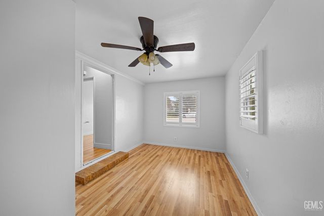 927 Bernard Street, Bakersfield, CA 93305