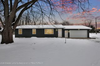 56 S Onondaga Road, Mason, MI 48854