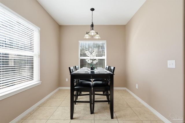 7089 Flintwood St, Navarre, FL 32566