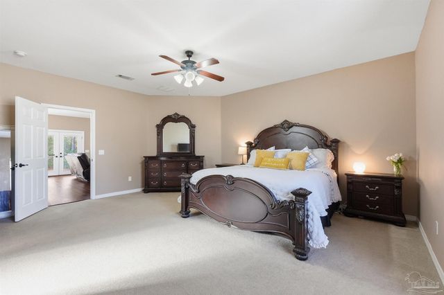 7089 Flintwood St, Navarre, FL 32566