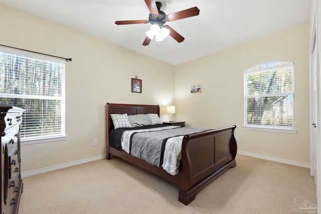 7089 Flintwood St, Navarre, FL 32566