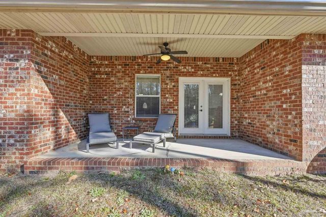 7089 Flintwood St, Navarre, FL 32566