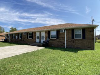 145 Tandy Dr Apt C, Clarksville, TN 37042