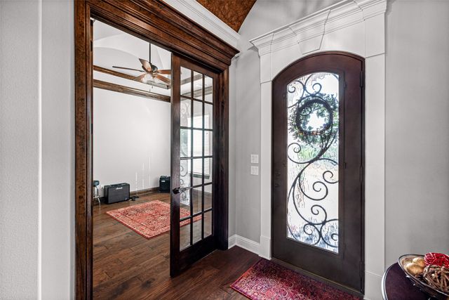 329 Kenyon Court, Granbury, TX 76049