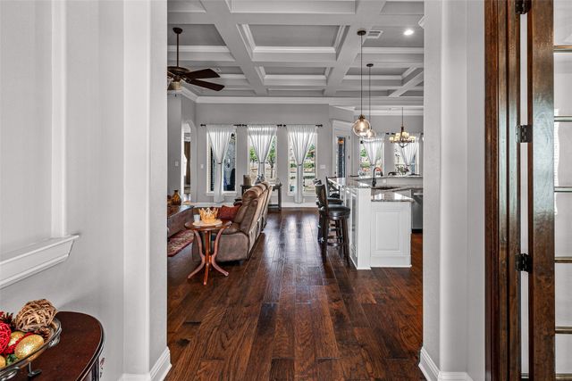 329 Kenyon Court, Granbury, TX 76049