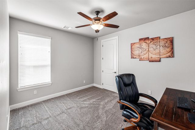 329 Kenyon Court, Granbury, TX 76049