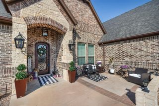 329 Kenyon Court, Granbury, TX 76049