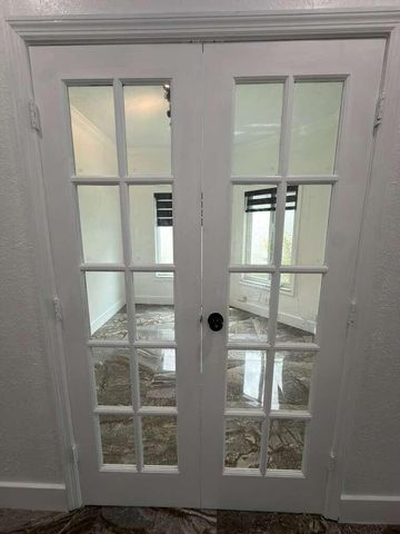 4572 SW 14th Street, Deerfield Beach, FL 33442