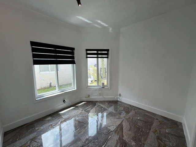 4572 SW 14th Street, Deerfield Beach, FL 33442