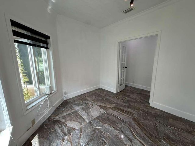 4572 SW 14th Street, Deerfield Beach, FL 33442