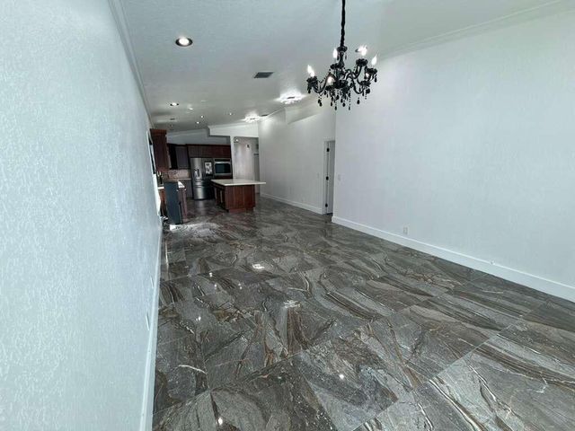 4572 SW 14th Street, Deerfield Beach, FL 33442