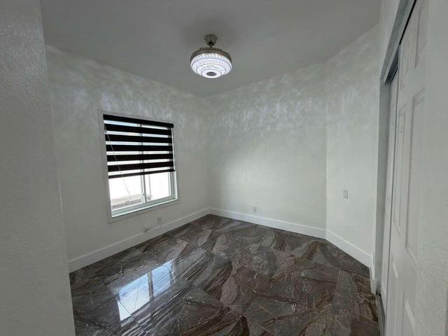 4572 SW 14th Street, Deerfield Beach, FL 33442