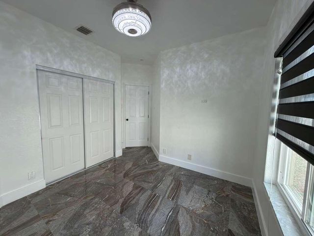 4572 SW 14th Street, Deerfield Beach, FL 33442