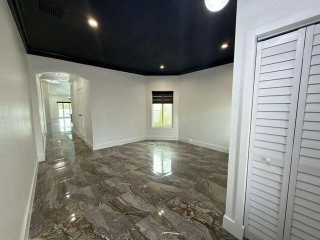 4572 SW 14th Street, Deerfield Beach, FL 33442