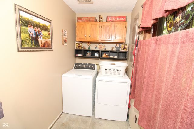 2295 S Poplar Street, Vallonia, IN 47281