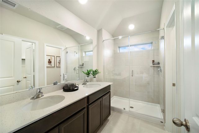 208 Orchard Laurel Drive, Alvin, TX 77511