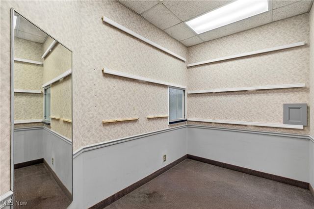 4127 Mayfield Road, South Euclid, OH 44121