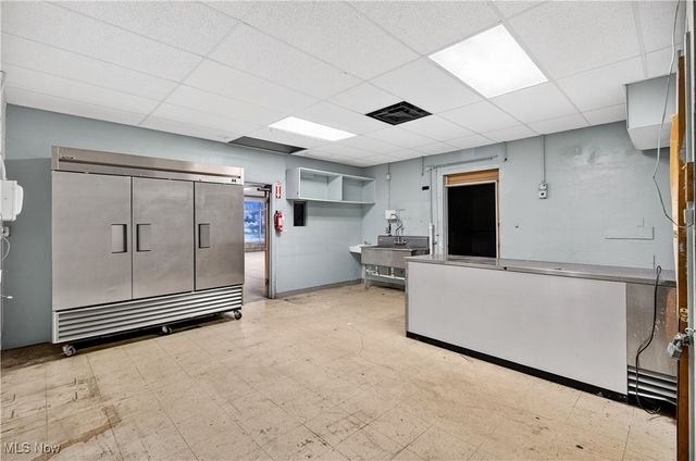 4127 Mayfield Road, South Euclid, OH 44121