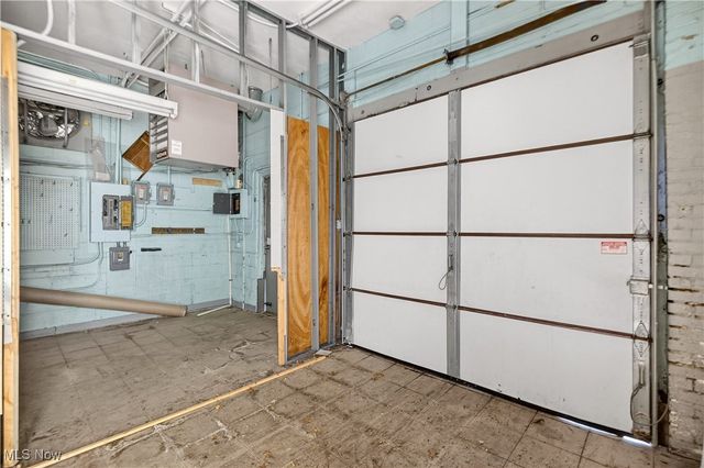 4127 Mayfield Road, South Euclid, OH 44121