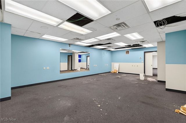 4127 Mayfield Road, South Euclid, OH 44121